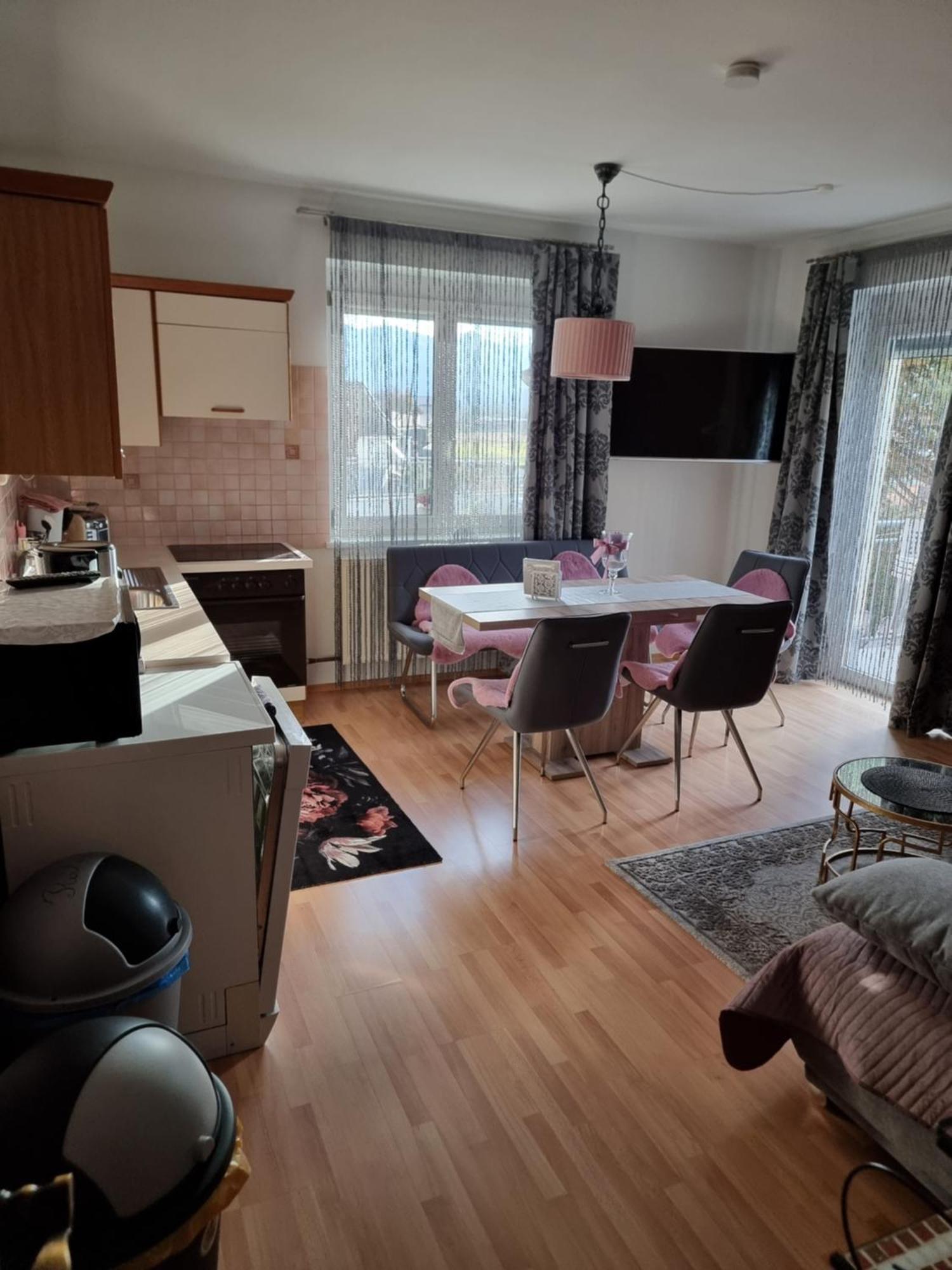 Ferienhaus Burgblick Treffen Extérieur photo