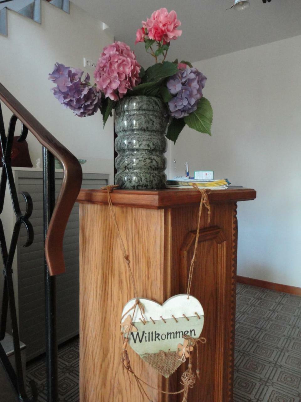 Ferienhaus Burgblick Treffen Extérieur photo