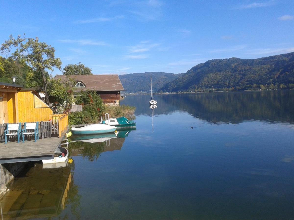 Ferienhaus Burgblick Treffen Extérieur photo